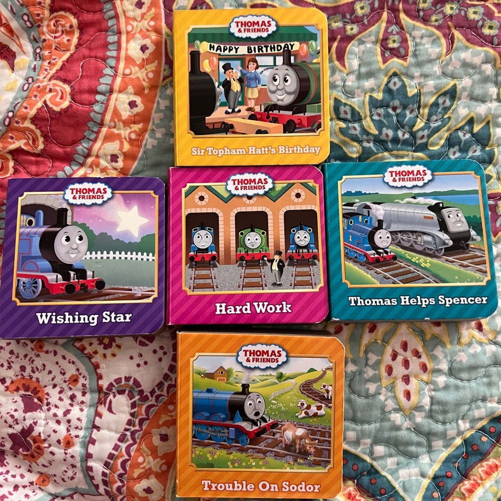 2015 Thomas & Friends Kids Toy Book Set - Multicolor